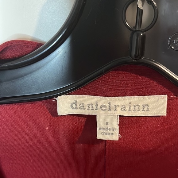 Daniel Rainn. Burgundy. Shirt dress. Full button. Small. Long sleeve. - Picture 3 of 4